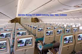 The economy of the united arab emirates (or uae) is the fourth largest in the middle east (after turkey, saudi arabia and iran), with a gross domestic product (gdp) of us$421 billion. Sitzplatzkonfiguration Der Emirates Boeing 777 300er Fotostrecke