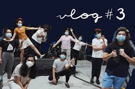 Mga gabing nakatingin sa salaming nagtatanong sakin kailan kaya makakamit pagsuyo na hindi binabali. Happening Philippines Ben Ben Conquers South Korea Music Chart Melon Good News Pilipinas