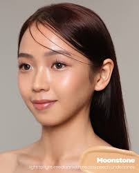 fall in love with your glow 🌟— choose the perfect shade and let your  complexion shine naturally with our ambient filter illuminator available in  6 shades 🥂champagne 🌜moonstone 🪐astra ✨celeste 🥐cinnamon 🌞sunskissed