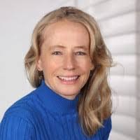 Sandy Hein's Instagram, Twitter & Facebook