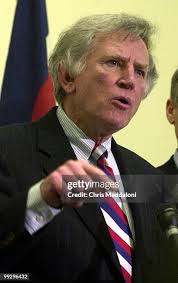 5,690 Mark Hart Stock Photos, High-Res Pictures, and Images