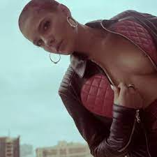 Halsey Nude Photos & Videos - Celeb Masta