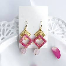 sold out rose petalsとローズクォーツローズクォーツのイヤリング ピアス ハンドメイド レジン アクセサリー デザイン ピアス