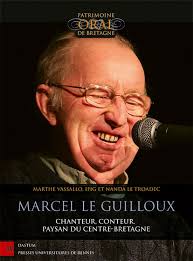 Les éditions Dastum : des CD, des livres