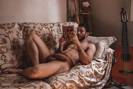 Charlie Cruise fan exclusive