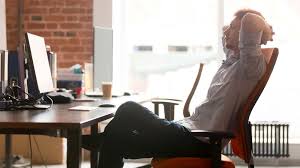 Dans cet article, je vais vous parler des différents types de chaises de bureau que l'on peut trouver dans le commerce et plus particulièrement de la chaise ergonomique proposée par mfavour. Les Meilleurs Fauteuils De Bureau Ergonomique 2021 6 Produits Fiables Comparatif