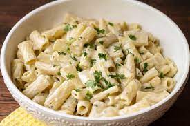 This weeknight dinner can be tossed together in about 20 minutes, with minimal effort. Creamy White Sauce Penne Pasta Video Lil Luna