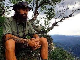 De burgemeester van maaseik heeft vanochtend het lichaam van jürgen conings aangetroffen tijdens een mountainbikerit. Het Trucje Met De Plastic Zak En Slurpen Uit Plassen Zolang Het Belang Van Limburg Mobile