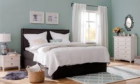 Absolut beruhigend und ausgleichend wirkt das grün auf unseren gemütszustand. Farbe Schlafzimmer
