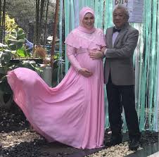 Facebook gives people the power to share and makes the. Gambar See U My Sweet Lil Angel Foto Sekitar Baby Shower Zizie Ezzete Kali Ni Baby Girl Tak Sabar Nak Tunggu Mesti Comel Berita Steady