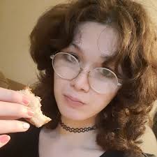 beth (@tapegirlmusic) • Instagram photos and videos