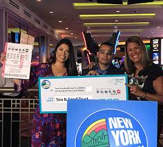Play today for just $2. Staten Island Man Is Sole Winner Of 245 6 Million Powerball Jackpot Powerball