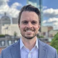 Scott Larocque's Instagram, Twitter & Facebook