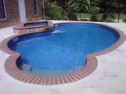 Built By Anderson Pools And Spas Murfreesboro Tn 14 X 28 Kidney Shape Vinyl Liner Pool Backyard Pool Spa Pool Pool Shapes