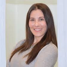 Shereen Saleh's Instagram, Twitter & Facebook