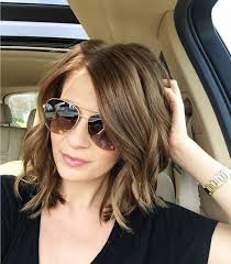 Le Carre Degrade 85 Photos Pour Trouver La Meilleure Coupe De Cheveux Coupe De Cheveux Cheveux Cheveux Courts Ondules