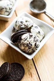 Oreo Vanilla Ice Cream, The Creamy Recipe (5 Ingredients)