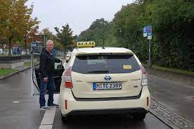 Taxi rank taxistand cabstand taxistand taxi stand taxistand. Behorde Lasst Antrag Auf Taxistand Drei Jahre Unbearbeitet