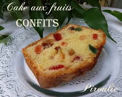 Cake Aux Fruits Confits De Sophie Dudemaine Et Photos Et Video Pour Chemiser Un Moule A Cake Patisseries Et Gourmandises