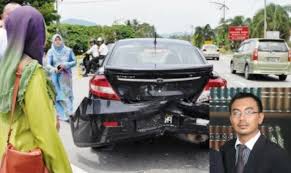 Satu orang setahun mempunyai seratus lima puluh kilogram. Tak Perlu Bergaduh Peguam Ini Ajar Apa Tindakan Jika Kereta Dilanggar Dari Belakang Siakap Keli Press