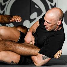 The bet with my wife. Fight Short Ten Thousand