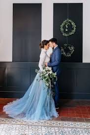 Dusty Blue Fine Art Hochzeitsideen Winter Hochzeit Brautjungfern Hochzeitskleid Bunt Bescheidenes Hochzeitskleid