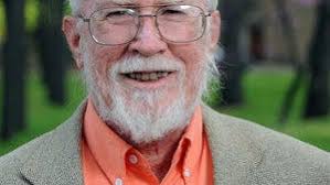 Walton Collins, former Notre Dame Magazine editor, dies at 88