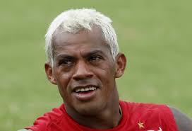 Marcelinho Paraíba negocia retorno ao Campinense