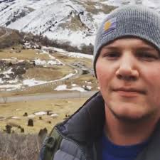 Desirae Hunt and Logan Dillinger's Wedding Website