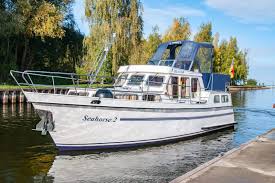 Ale proč si na něco hrát, když prostě chceme udělat něco pro vás? Motoryacht Mieten An Der Havel Keser Hollandia 1000 Seahorse 2