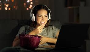 This quiz is gonna help you choose the perfect movie to turn this night into the best night ever! From Comedy To Thriller 5 Great Movies To Watch On The Tv Tonight