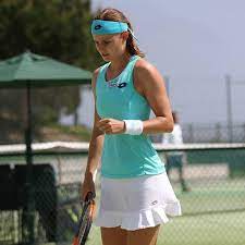 Tennis is a sport known for depending on yourself; Greet Minnen Facebook