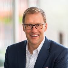 Tom Blackerby's Instagram, Twitter & Facebook