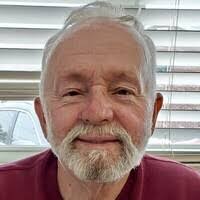 Laurie Fuller's Instagram, Twitter & Facebook