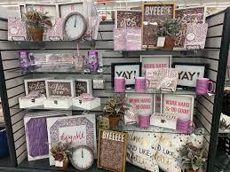 Pin By Vanessa Camacho On Hobby Lobby Ideas In 2020 Gallery Wall Fun Things To Do Hobby Lobby