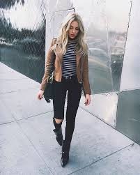 Black And White Striped Top With Jeans Tan Leather Jacket Over Over Black And White Striped Top Outfits Zomerjas Kleding Stijlen