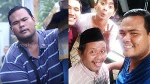 Rupanya bermain di sinetron top membawa berkah tersendiri buat pengky. Kisah Fahmi Bo Pernah Jadi Driver Aziz Gagap Karena Sepi Job Bisa Beli Mobil Berkat Sinetron Top Halaman 3 Tribun Solo