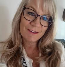 Evie-Becky Davis, Realtor