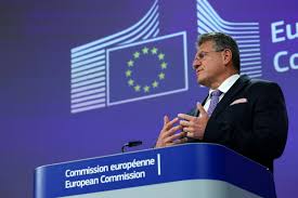 EU defends Trump trade deal after backlash from capitals and businesses