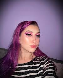 Marie Plourde's Instagram, Twitter & Facebook