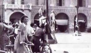 Momenti di profonda commozione nel ricordo di quei giovani. Sui Lampioni Di Piazza Saffi I Fascisti Impiccarono I Partigiani Salvini Dal Balcone Uno Sfregio A Forli Globalist