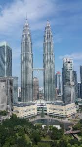 Desainnya seperti museum dari luar negeri dan gaya bangunannya cukup unik. Memantau Malaysia Di Menara Kembar Petronas Winnetnews Com