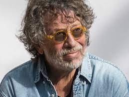 Gábor presser is a kossuth prize winner and a hungarian musician, composer, singer. Presser Gabor Hirek