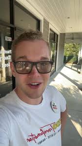 GOOD MORNING! ☀️ I’m here serving it up till 4PM!❤️ Come see me!🫶🏻