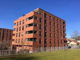 An ruhiger und idyllischer lage vermieten wir diese top ausgestattete wohnung mit. Immo10 Ag 3 5 Zimmer Wohnung Im Lachen Quartier An Der