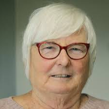 Susan Mawhinney's Instagram, Twitter & Facebook