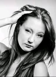 Felt sad for Dina😥 she's easily forgotten and replaced by her husband 😭