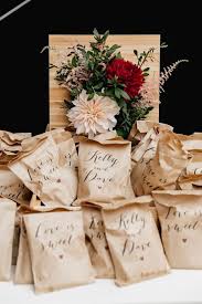 Wedding Table Gifts For Guests Reception Party Favors Wedding Reception 201 Wedding Party Favors Bridesmaids Wedding Gift Favors Inexpensive Wedding Favors