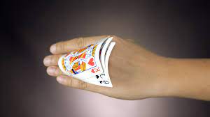 It's a pretty simple card trick for anyone, if you're a fast enough magician. How To Do A Back Palm Vanish 13 Steps With Pictures Wikihow