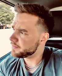 Liam and friends at the Lucy Liu kitchen and bar Melbourne. Via Instagram  jonesdaly and Bgdans91